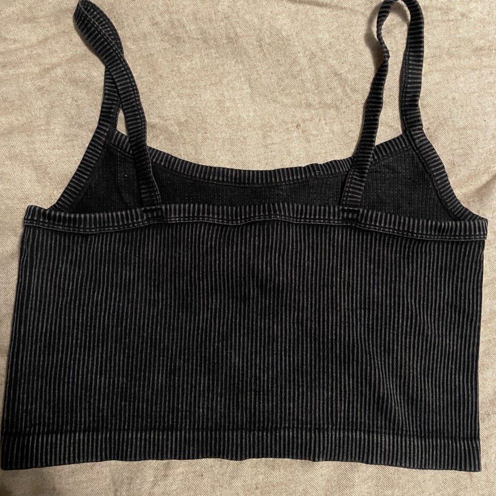 Black Ribbed Crop Tank Top - Picture 2 of 5